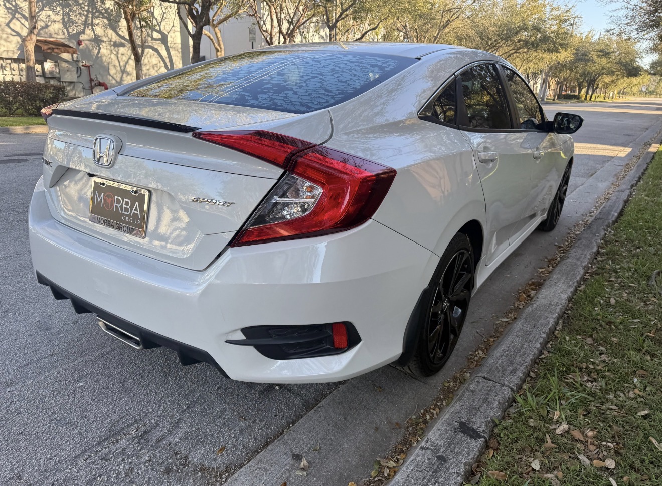 Civic EXL SPORT  photo 4