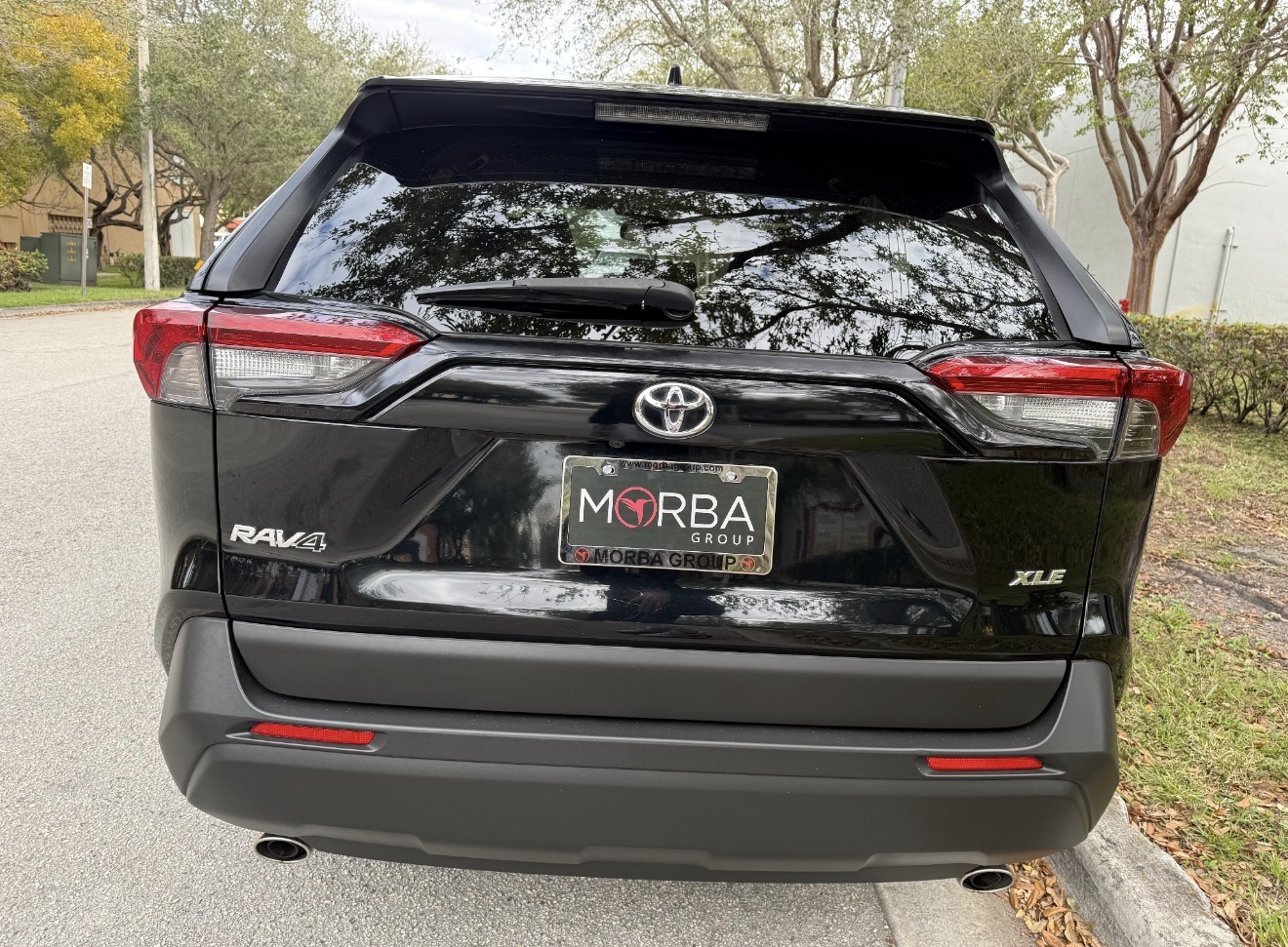 RAV4 XLE PREMIUM  photo 5