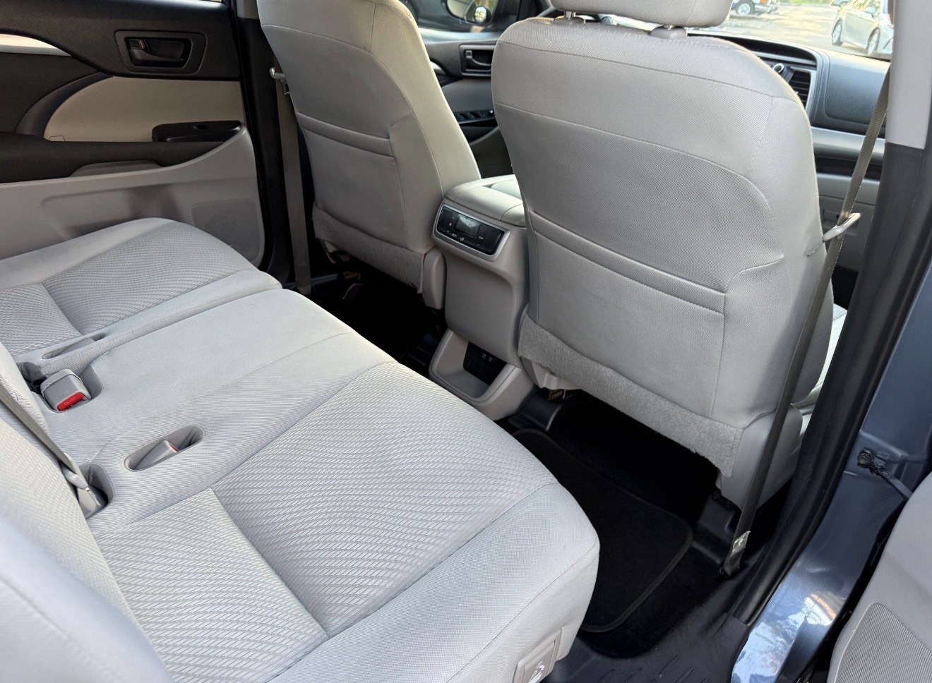 Highlander LE PLUS  photo 9