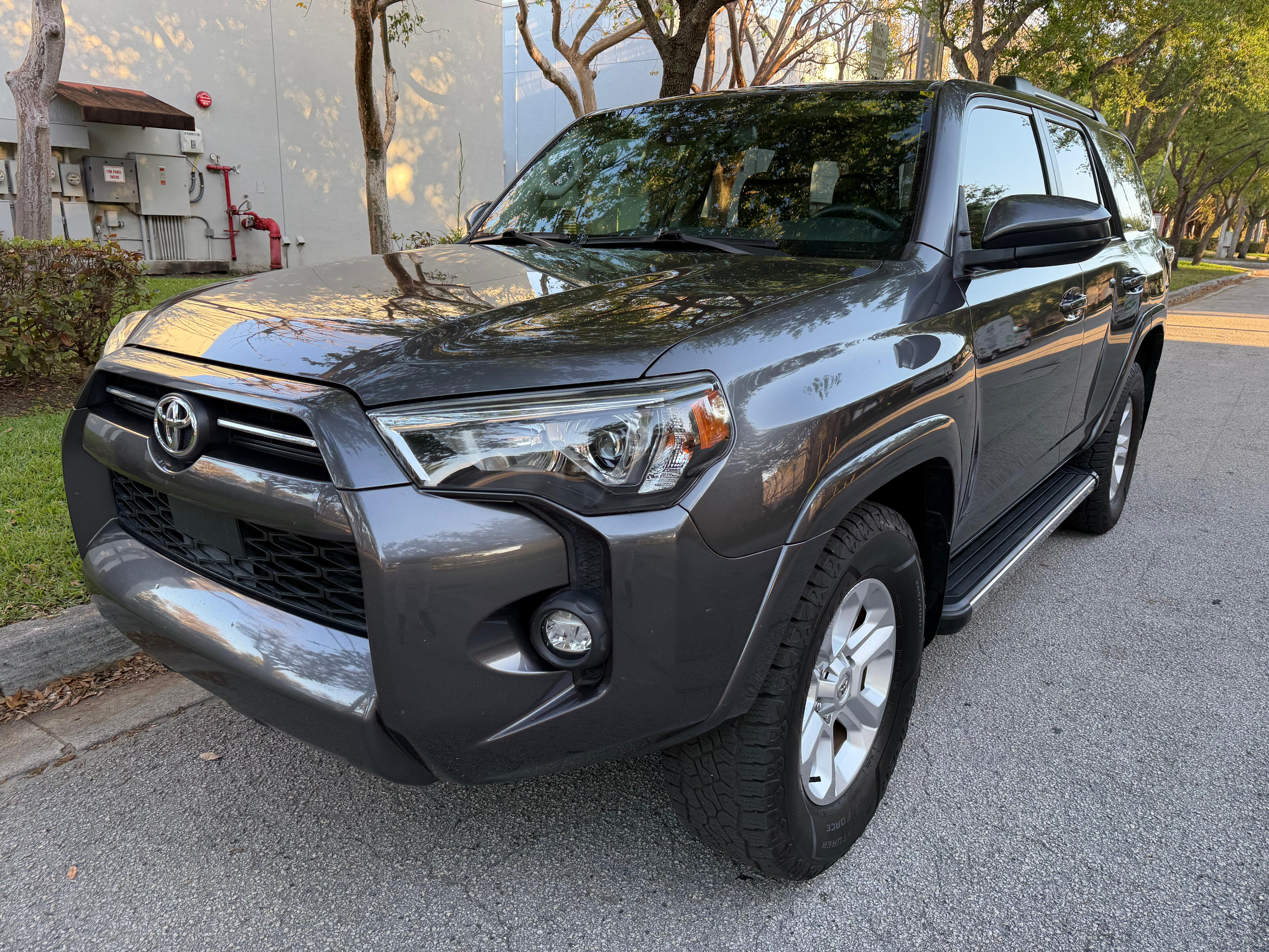 4Runner SR5 photo 2