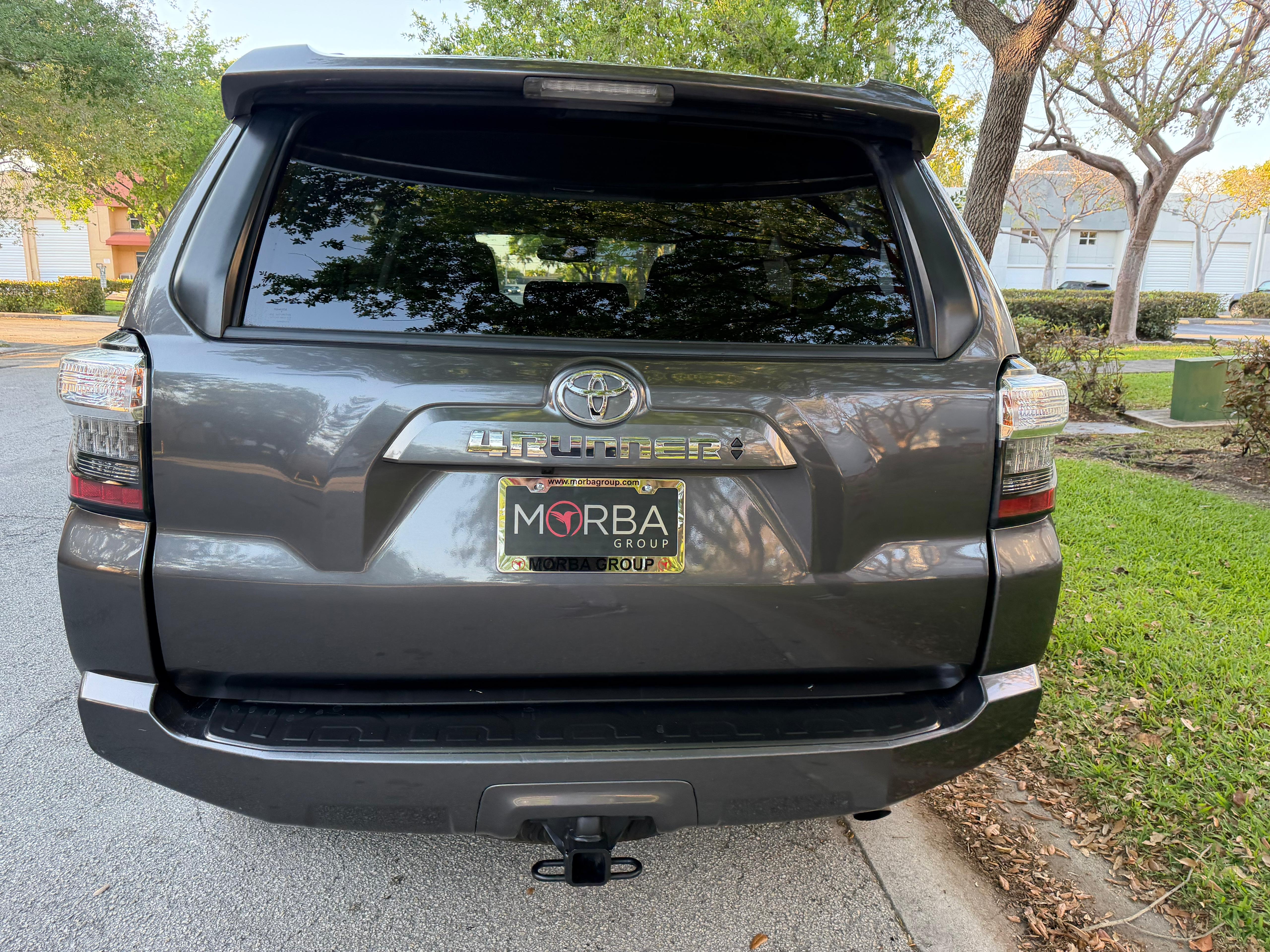 4Runner SR5 photo 10