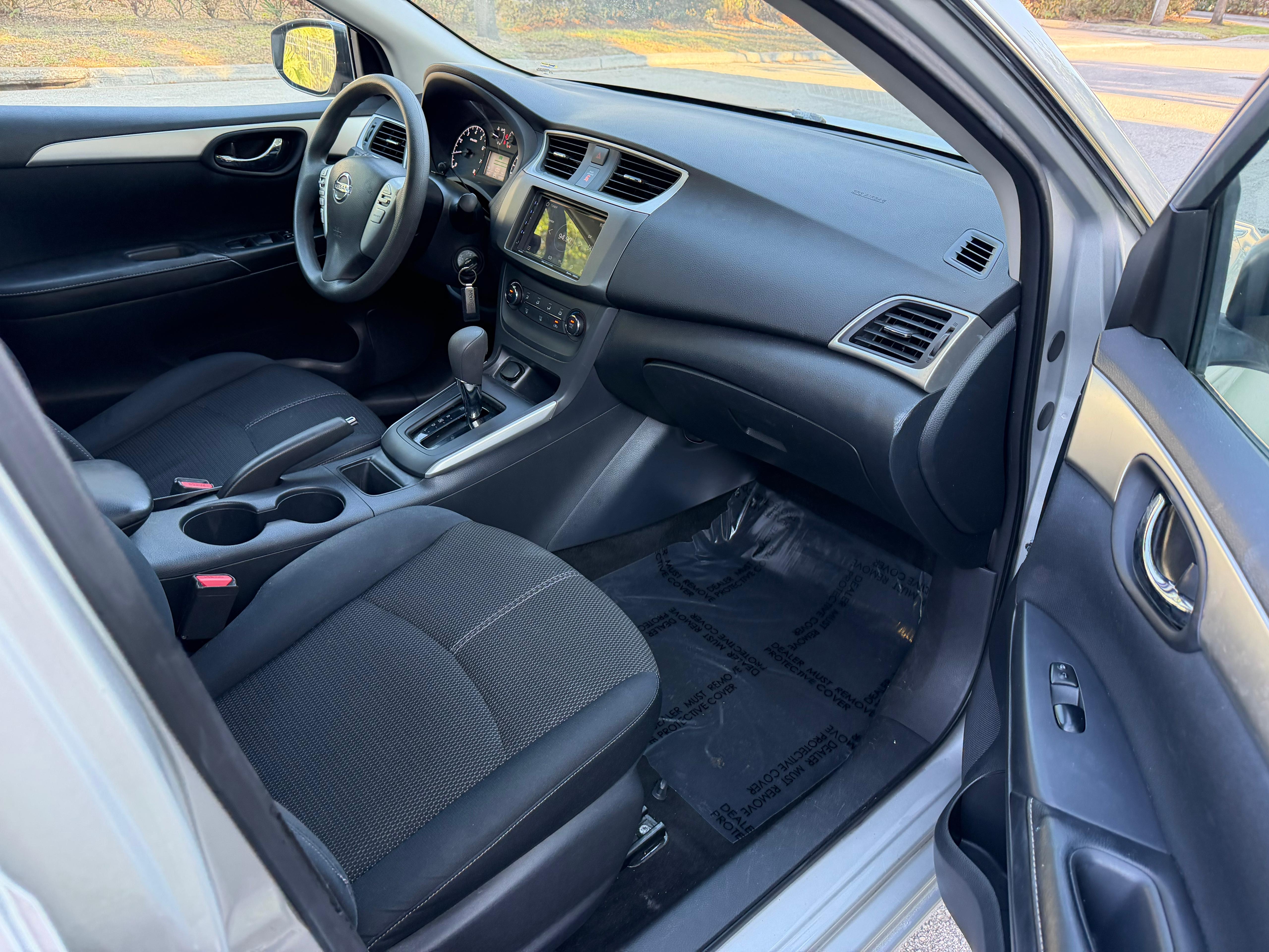 Sentra Sport photo 6