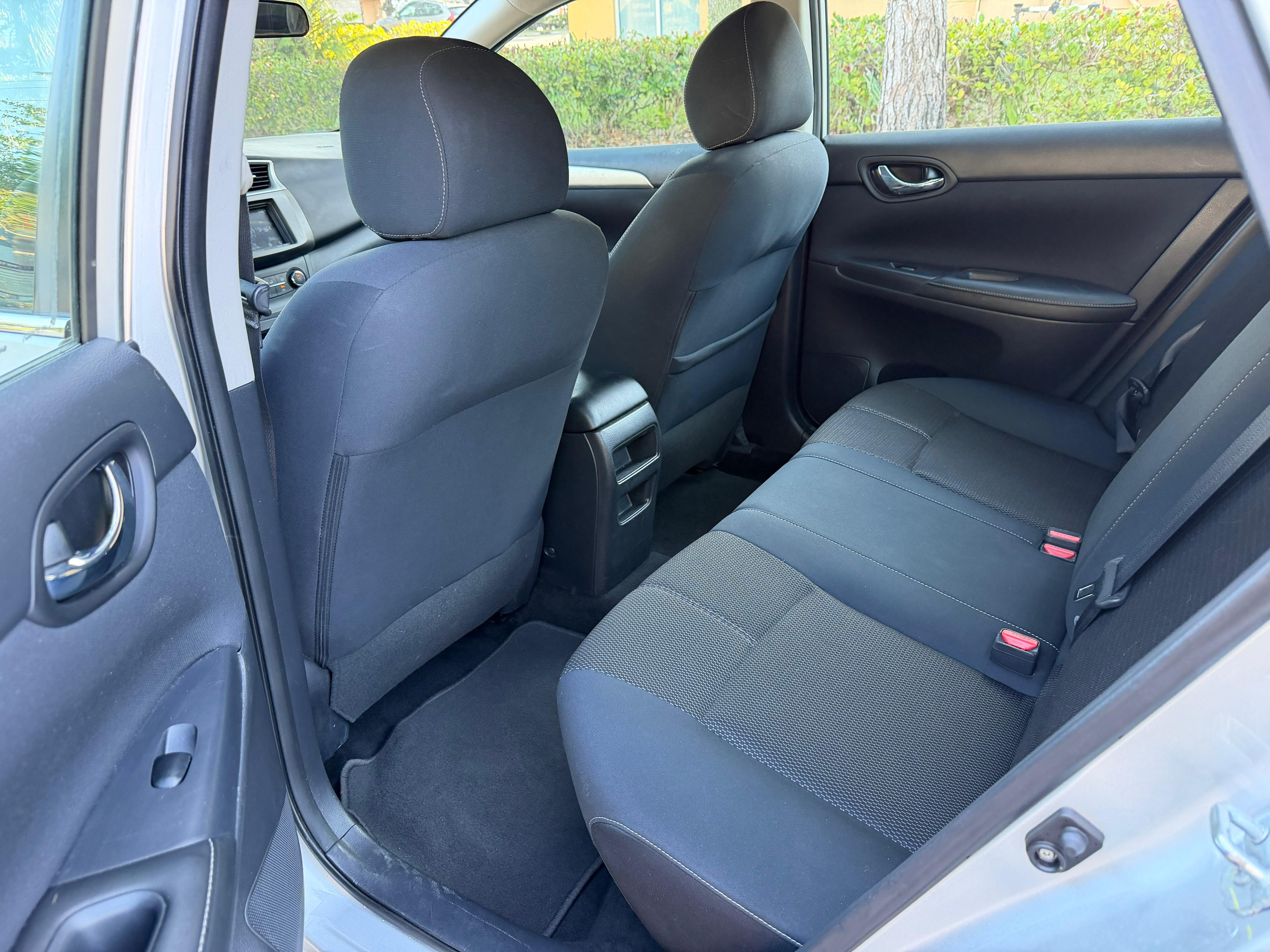 Sentra Sport photo 8