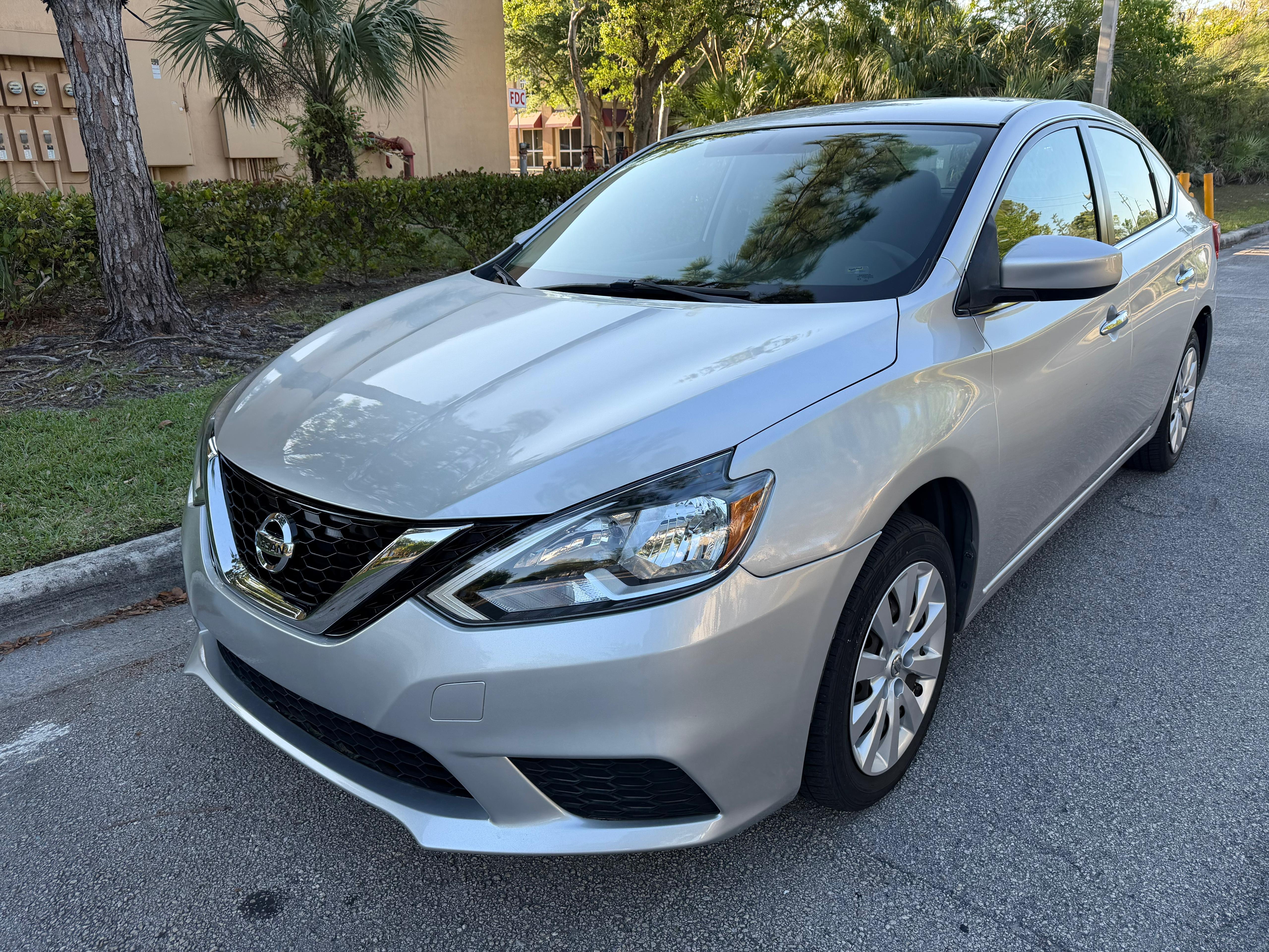 Sentra Sport photo 3