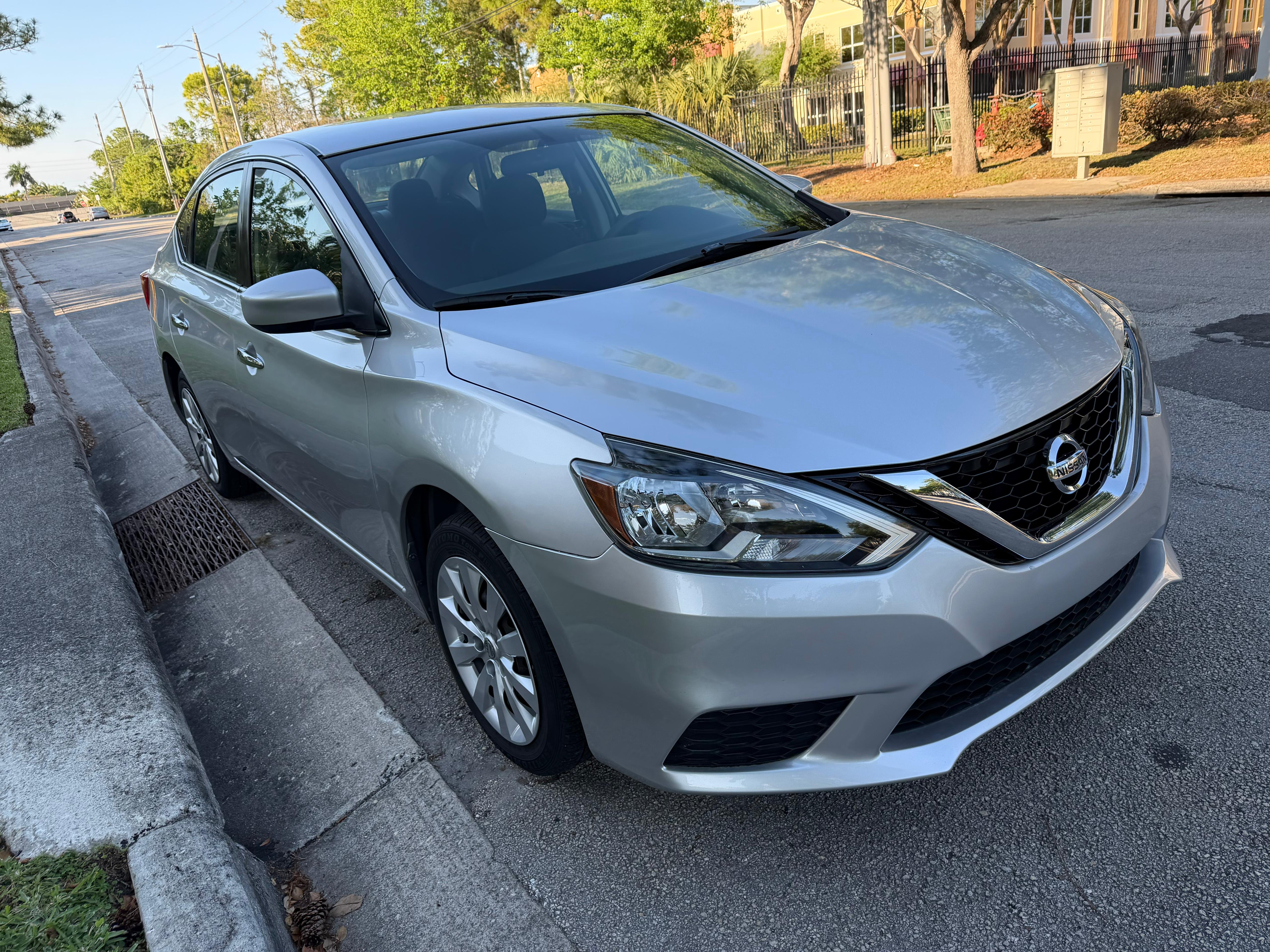 Sentra Sport photo 1