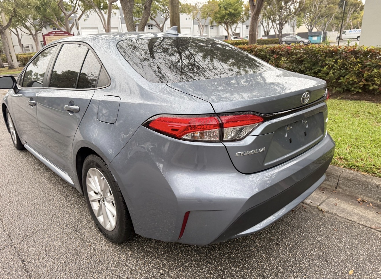 Corola LE PLUS  photo 6