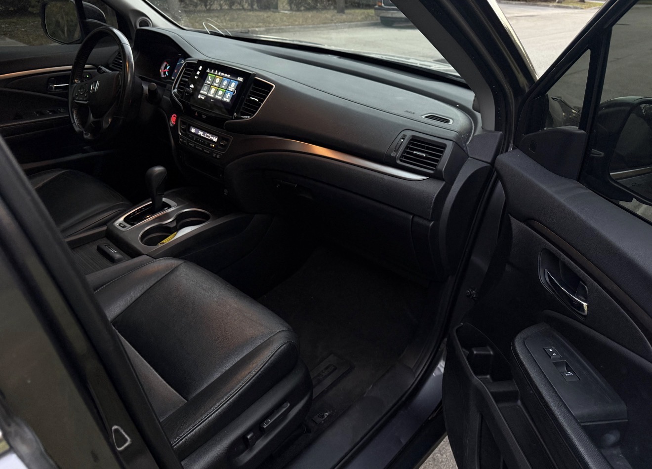 Pilot XLE AWD 4x4 photo 8