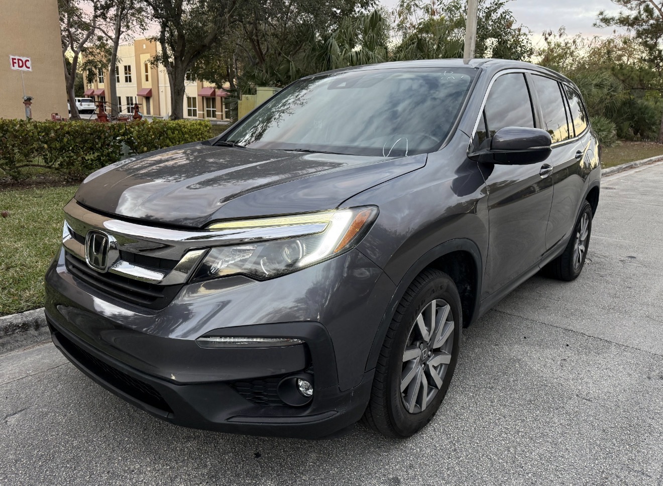 Pilot XLE AWD 4x4 photo 4