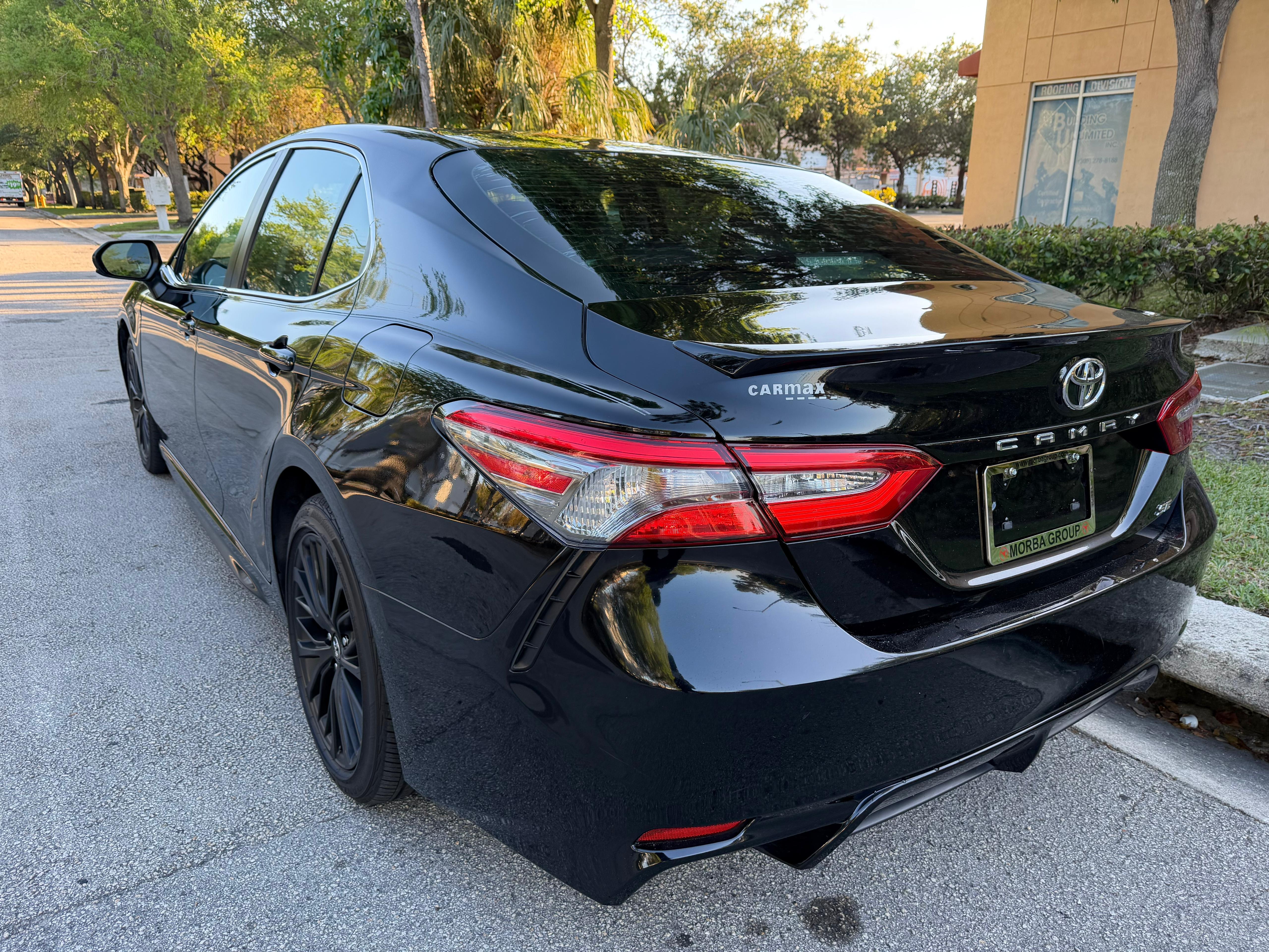 Camry SE Sport photo 8