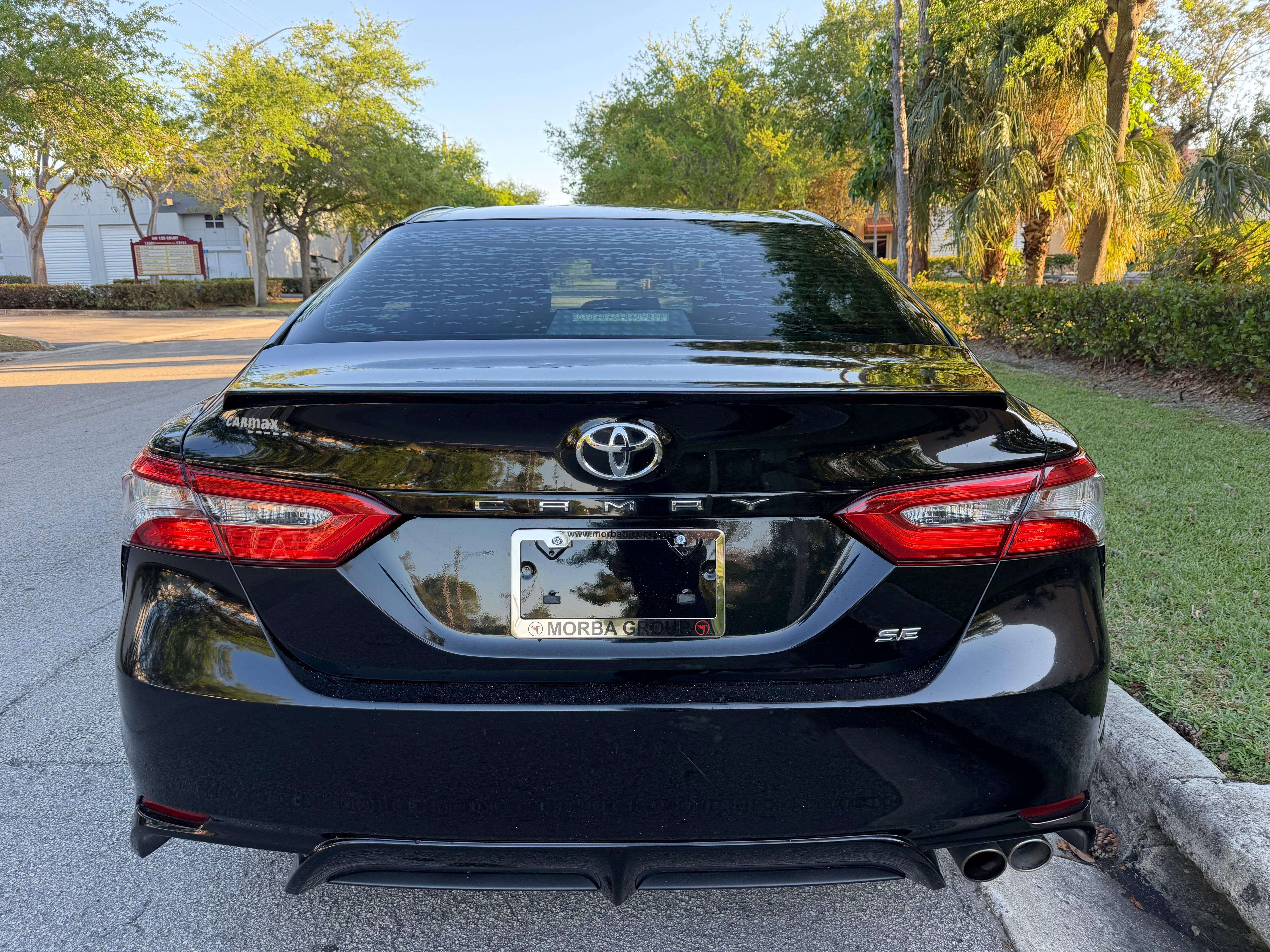 Camry SE Sport photo 10