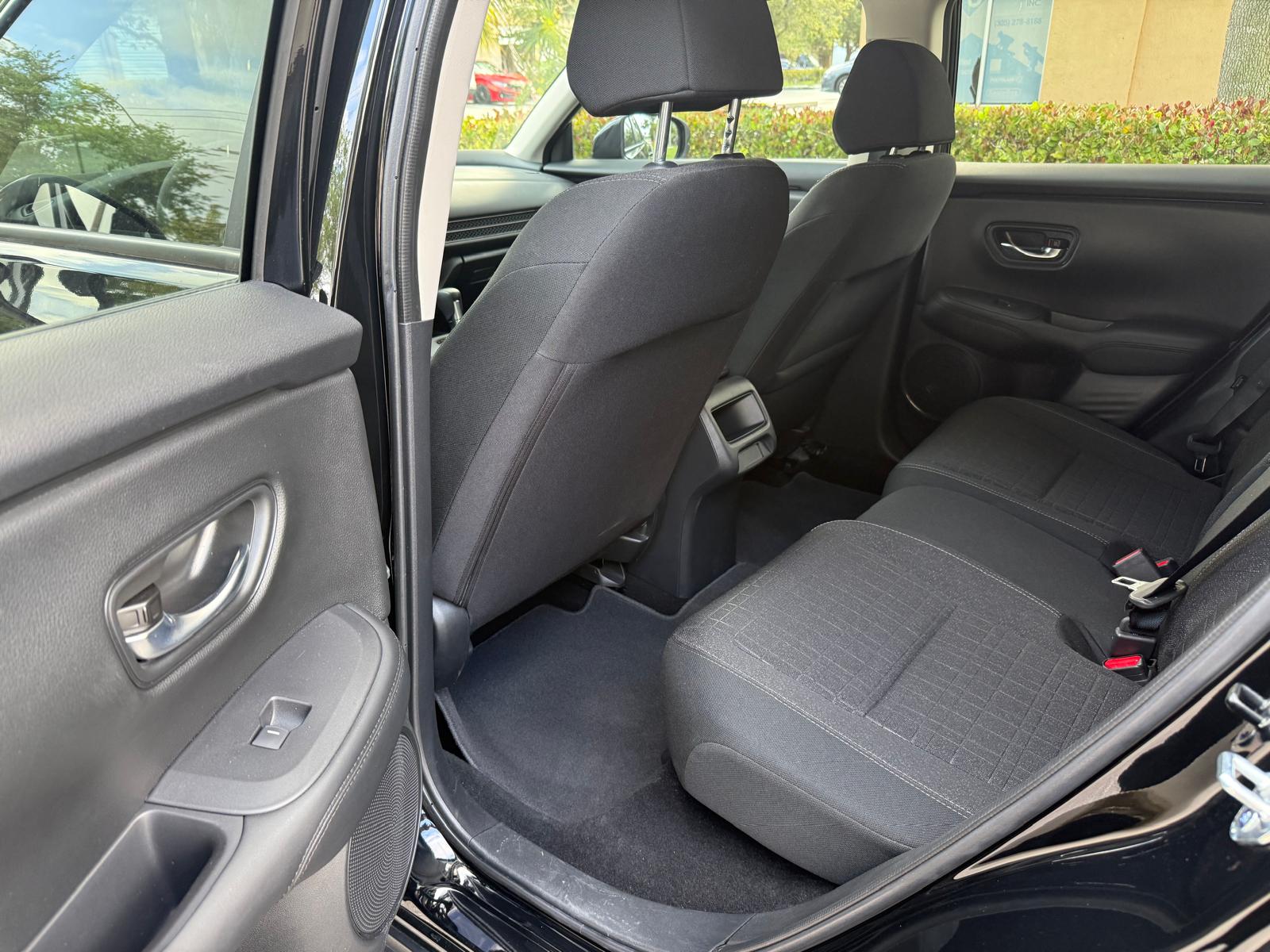 HR-V AWD 4x4 Rebuilt photo 7