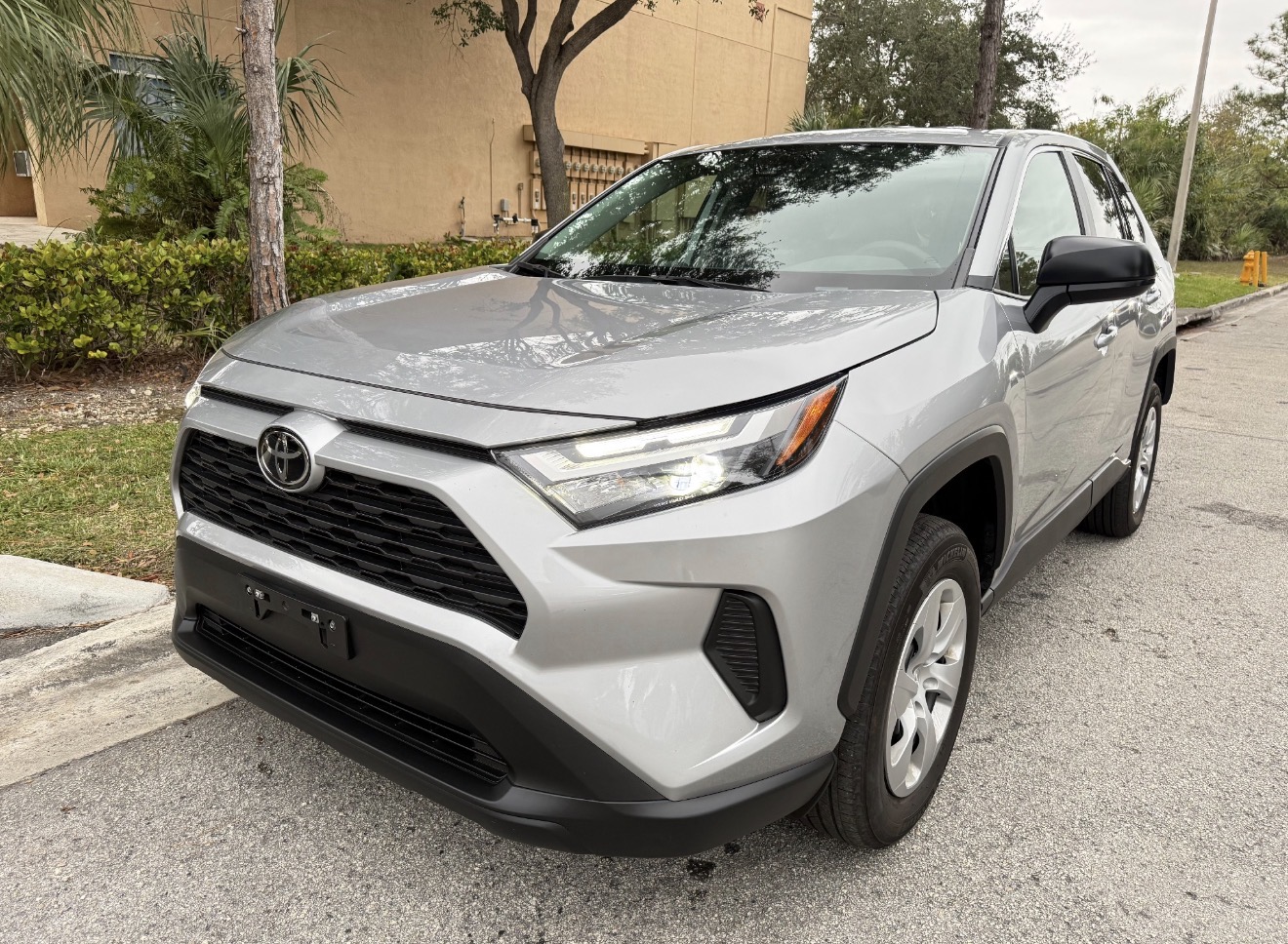 2024 Toyota RAV4 AWD 4x4 