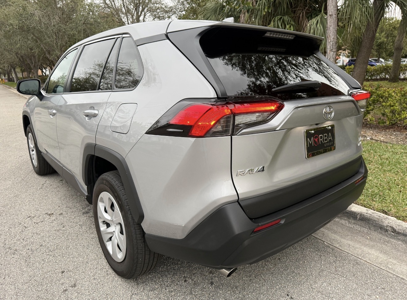 RAV4 AWD 4x4  photo 7