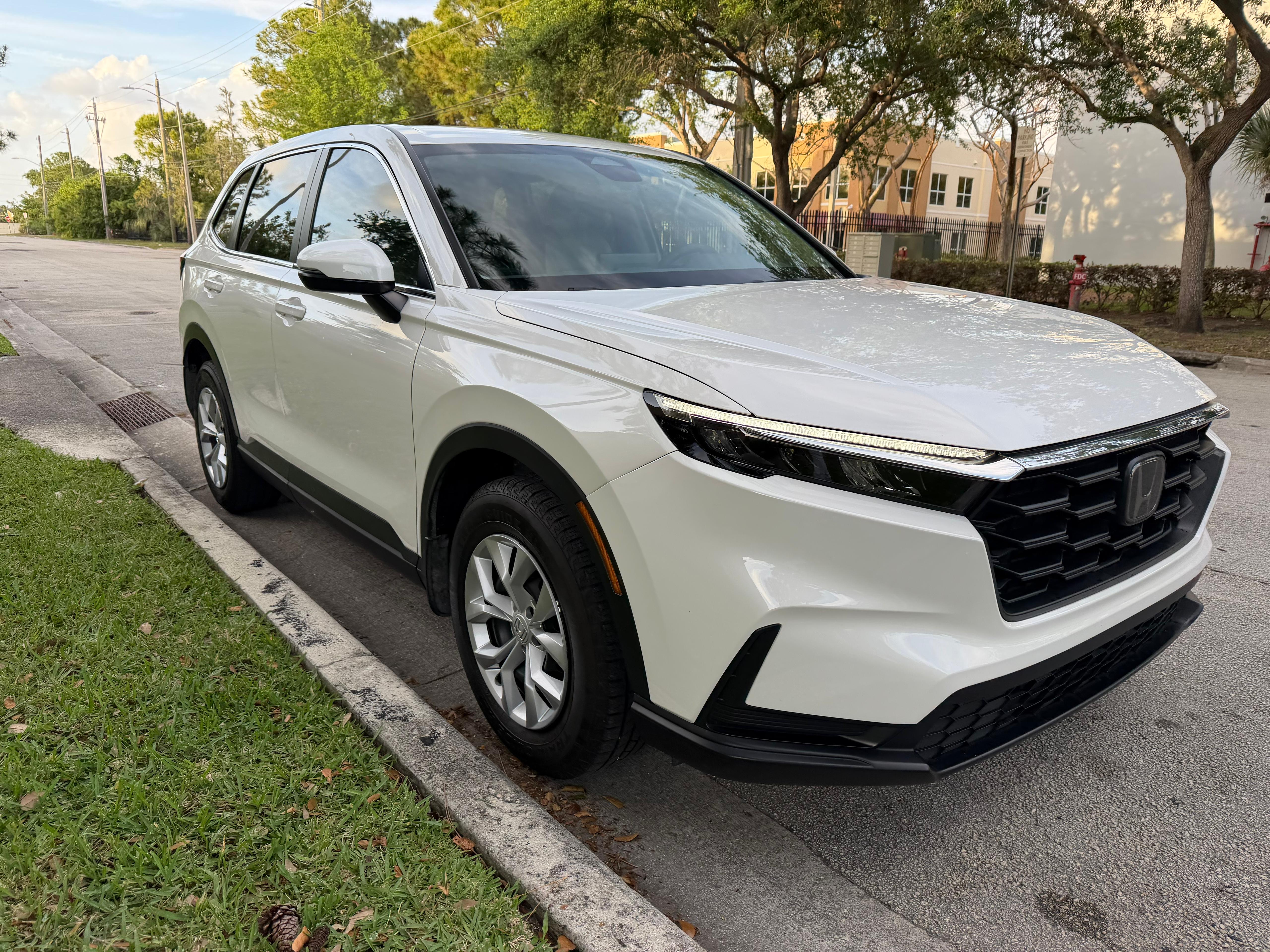 CR-V AWD 4x4 photo 1