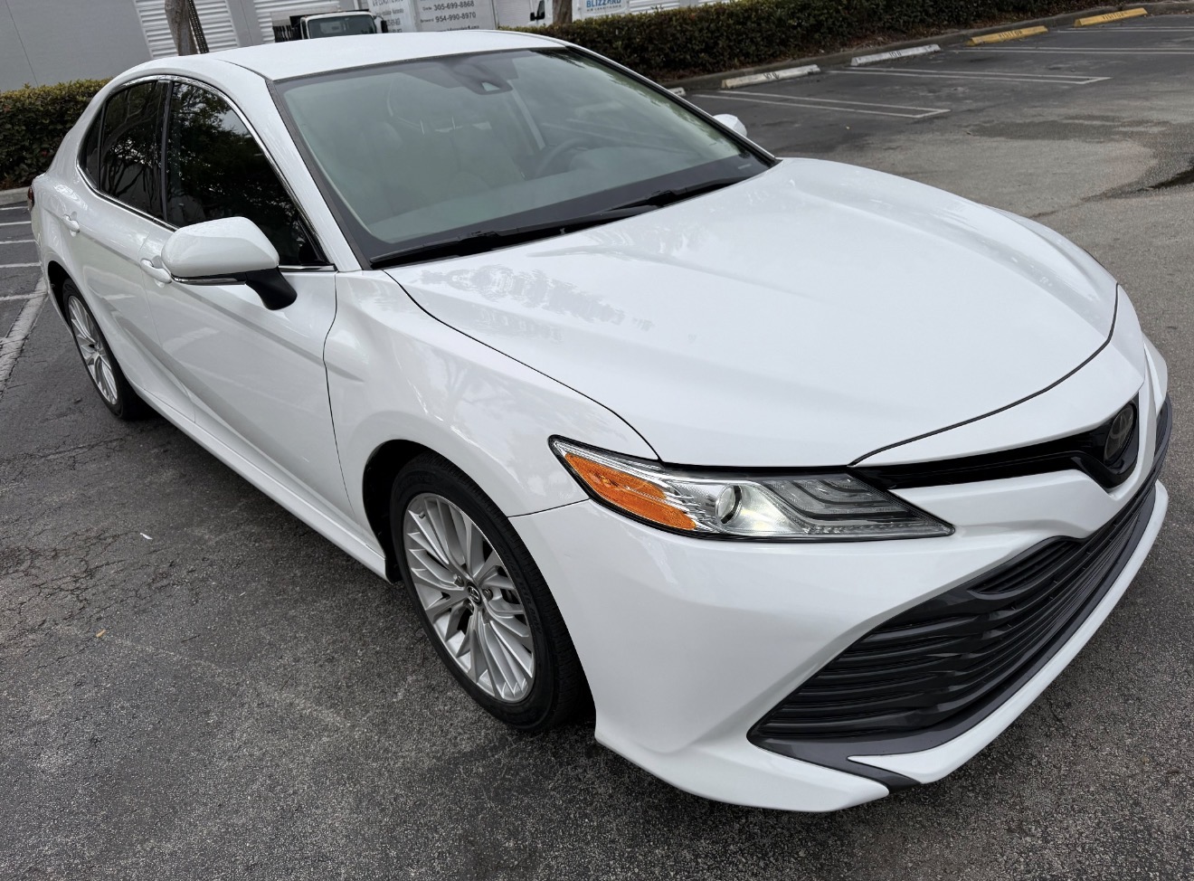Camry XLE photo 1