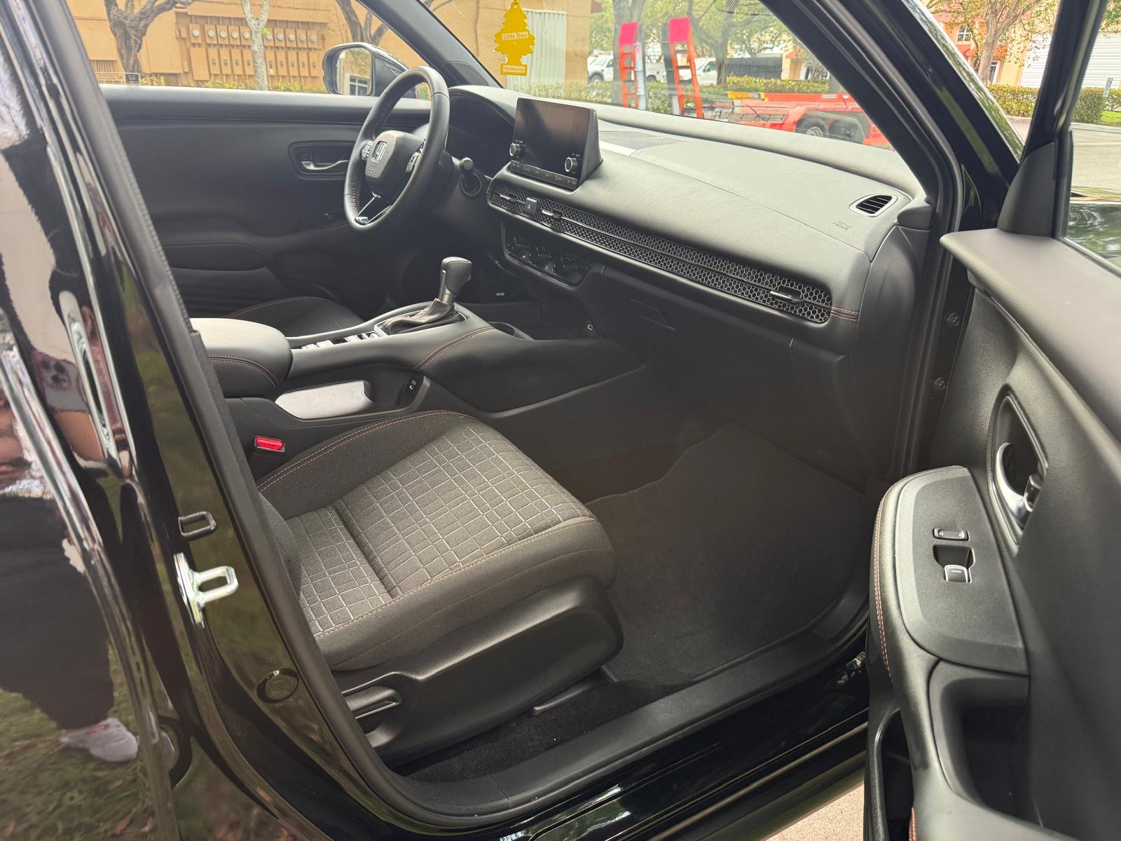 HR-V Sport AWD Rebuilt photo 6