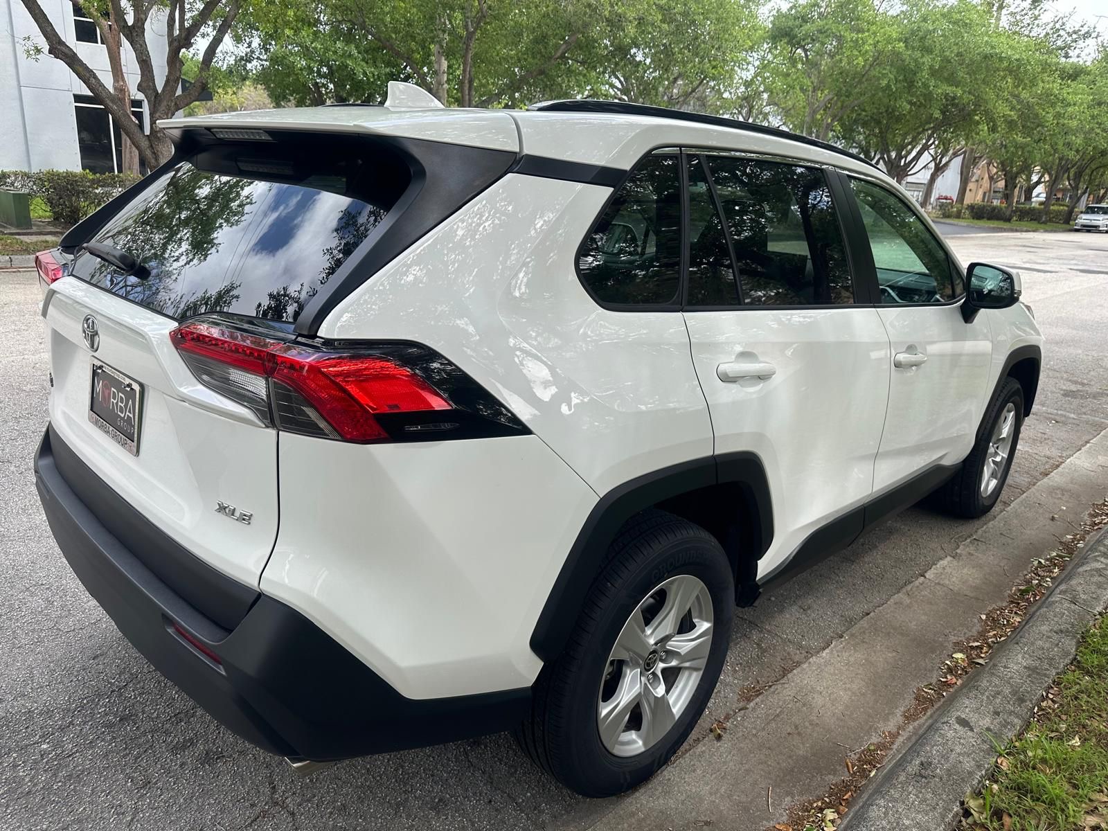 RAV4 XLE photo 7